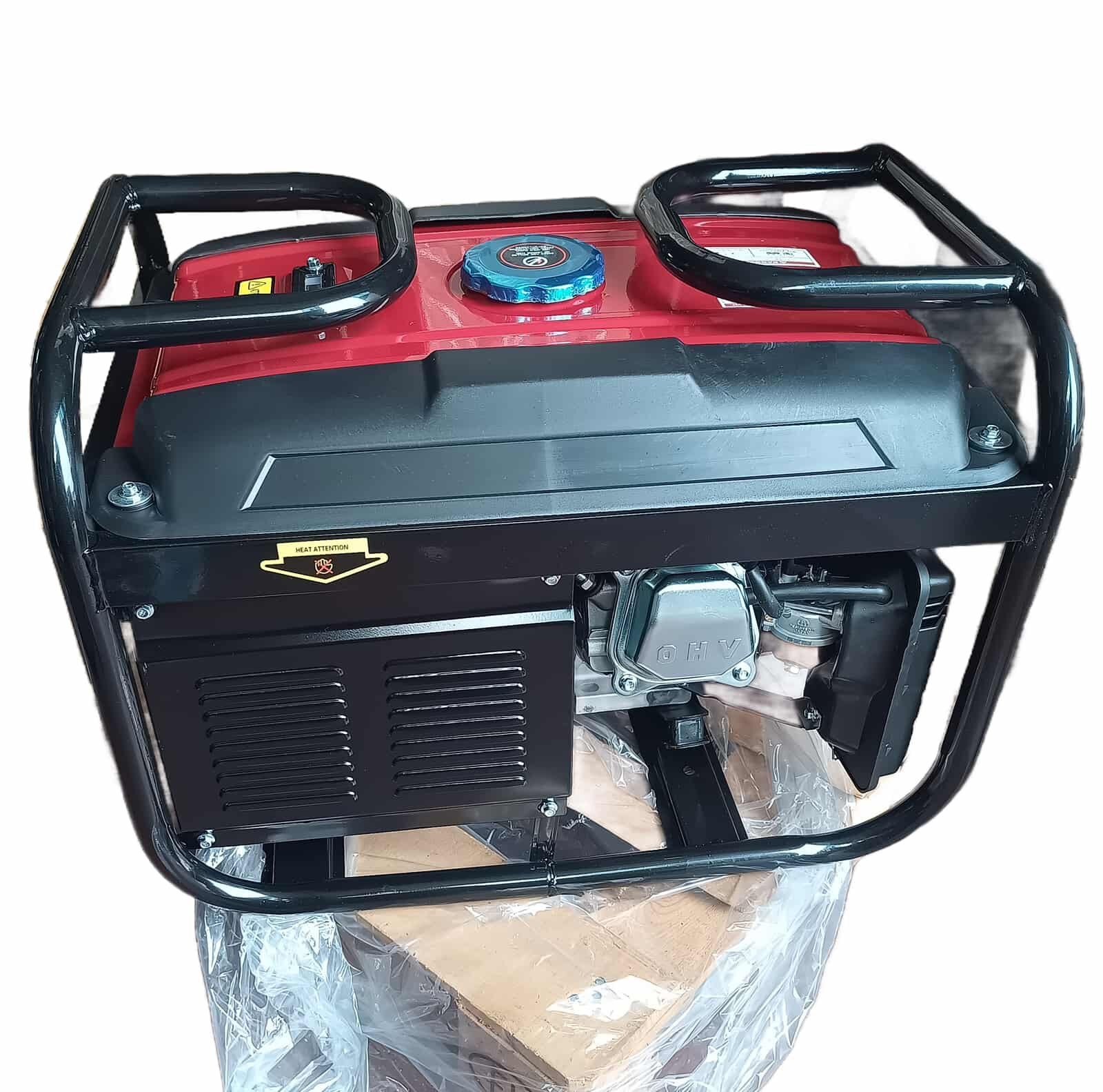 Generatore Di Corrente Portatile 3500W avvio elettrico IP3500 5 alt=Generatore Di Corrente Portatile 3500W avvio elettrico IP3500 4